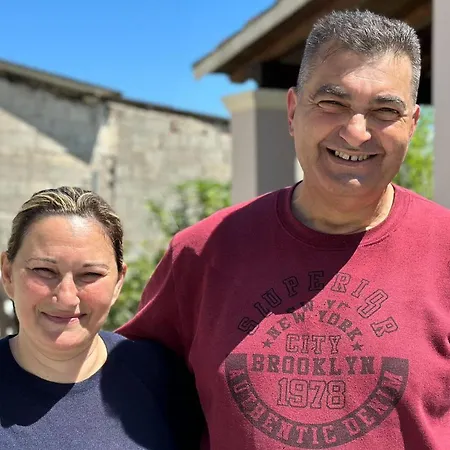 Limoncello بيت للعطل Agrafoi